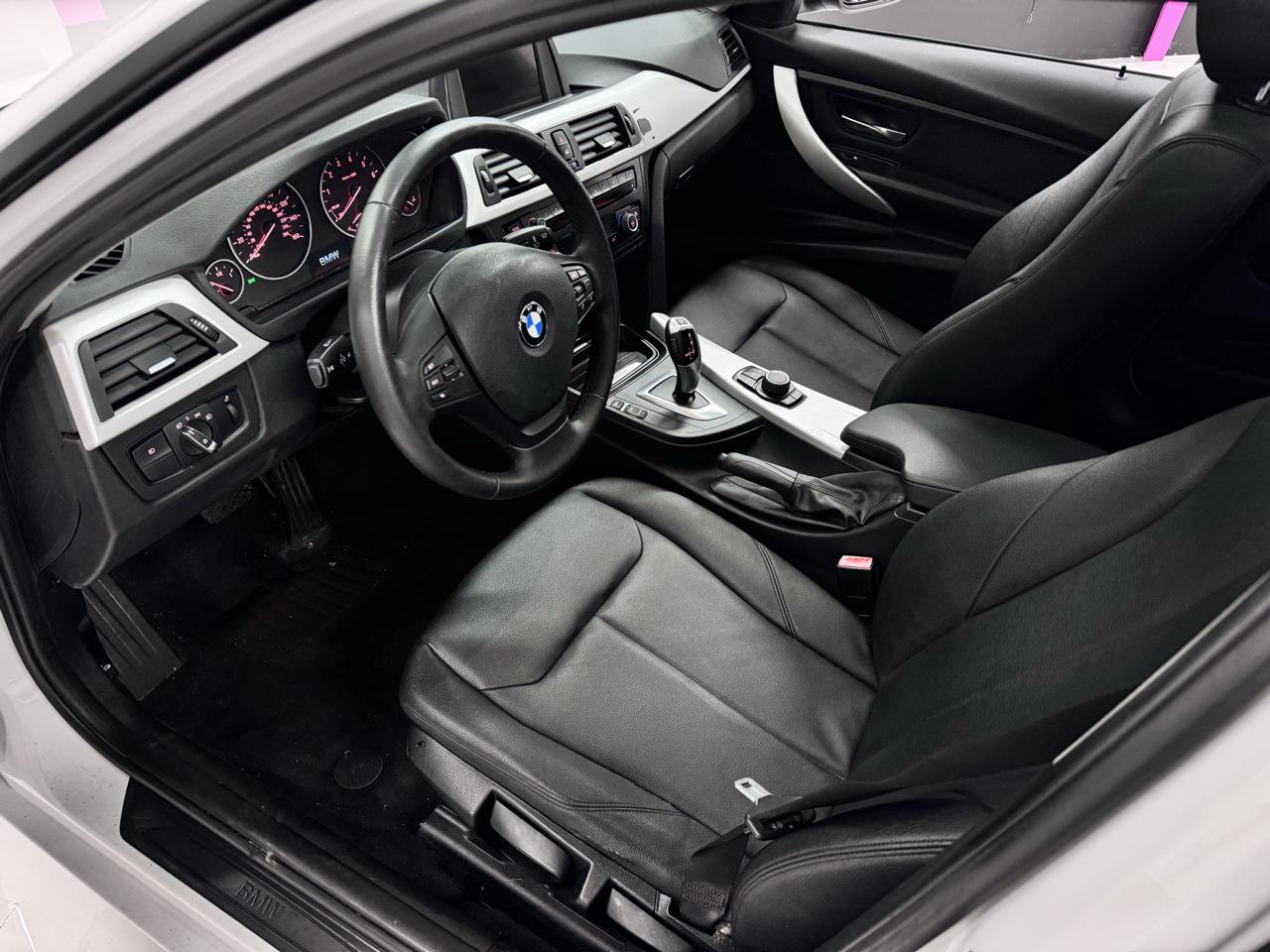 BMW 3-Series 320i xDrive 2014