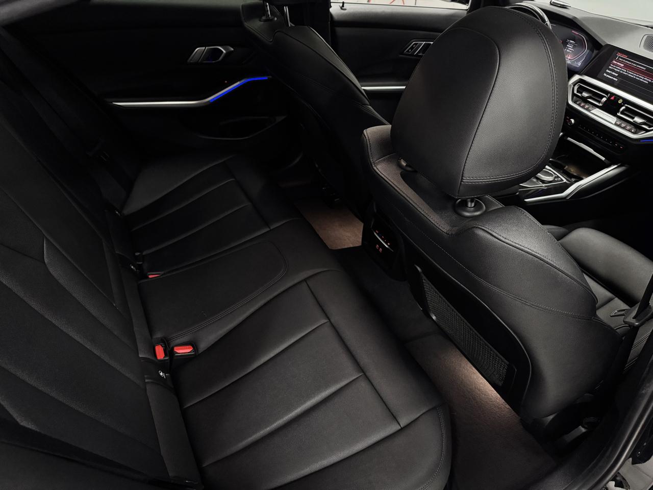 BMW 3-Series 330i xDrive 2021
