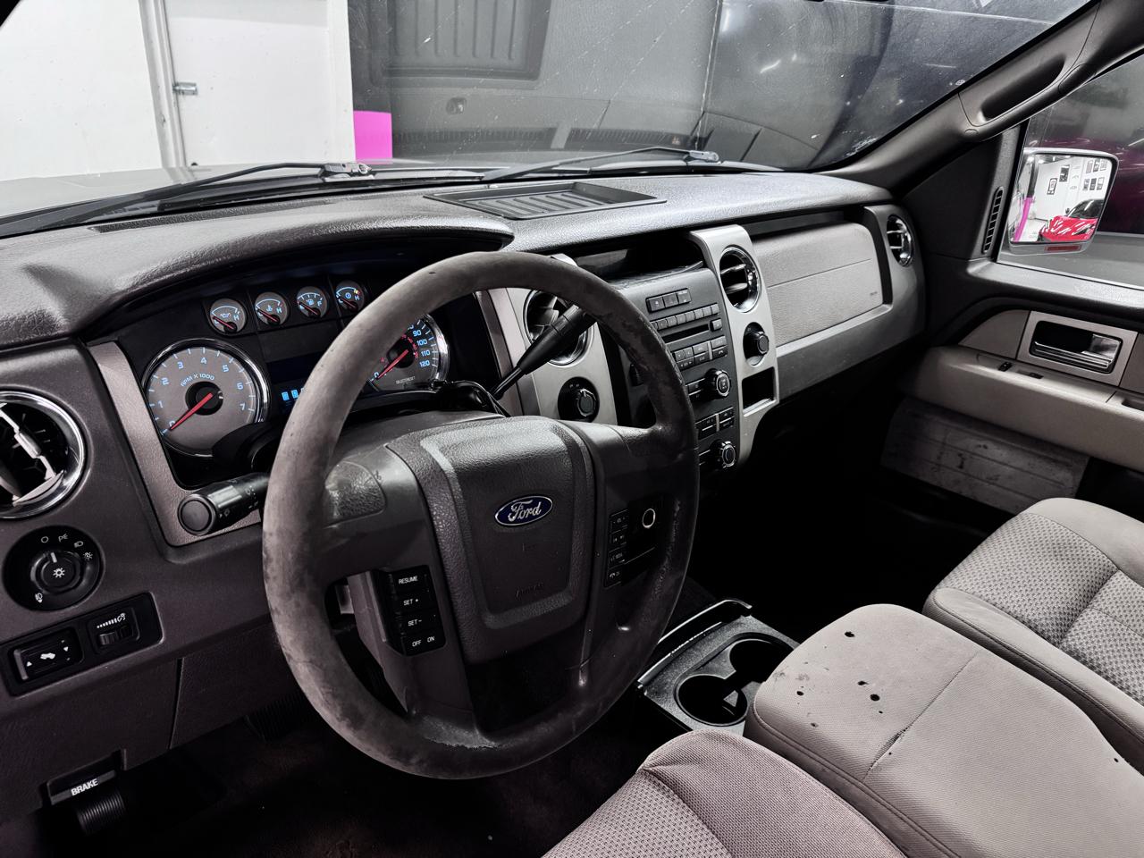 Ford F-150 XLT SuperCab 8-ft. Bed 4WD 2010