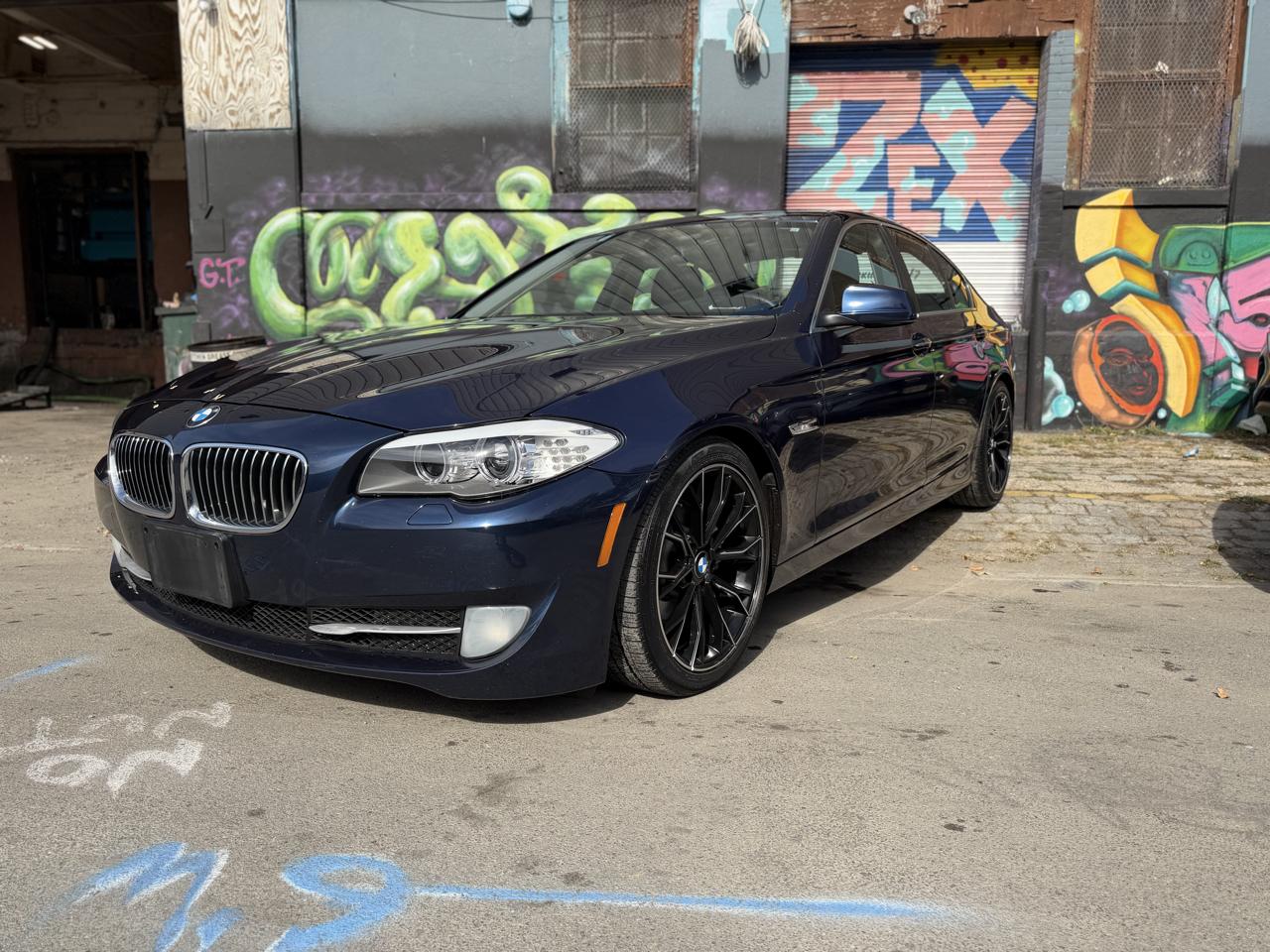 BMW 5-Series 528i xDrive 2013