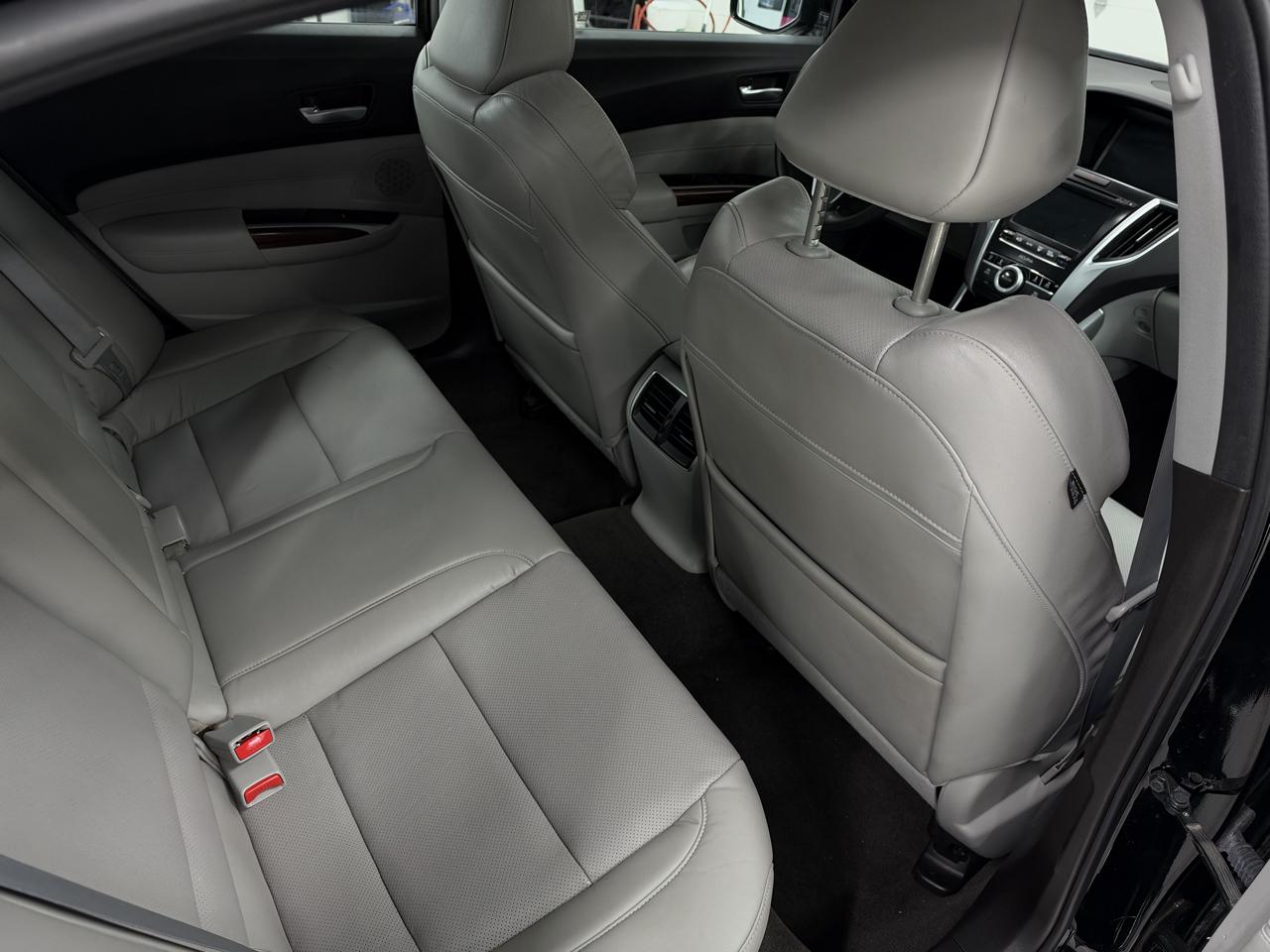 Acura TLX 9-Spd AT w/Technology Package 2015