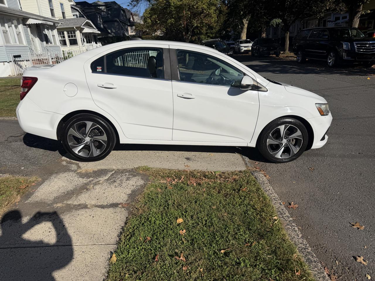 Chevrolet Sonic Premier Auto Sedan 2017