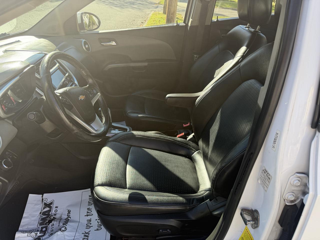 Chevrolet Sonic Premier Auto Sedan 2017