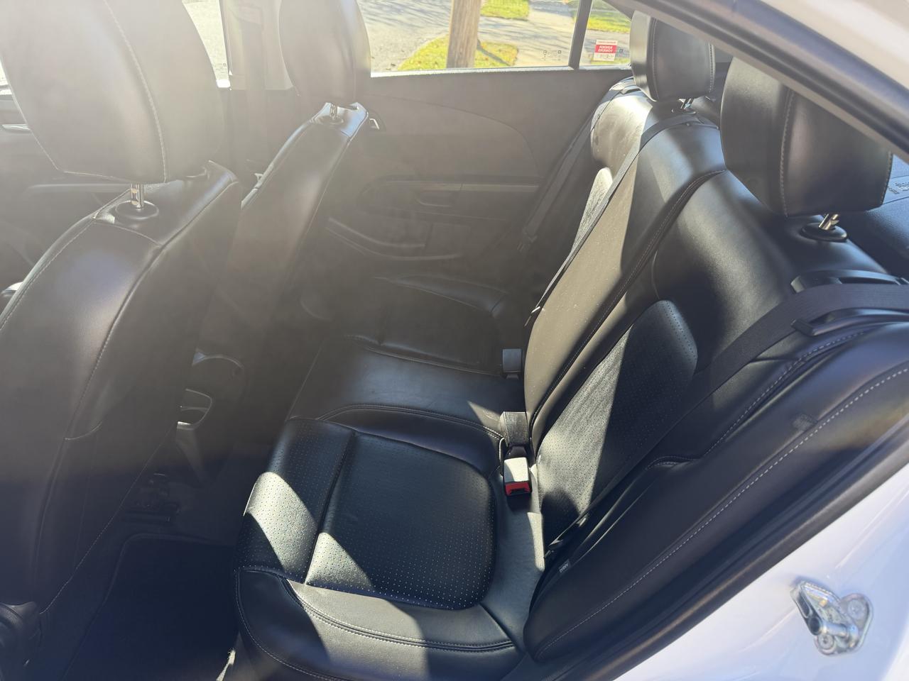 Chevrolet Sonic Premier Auto Sedan 2017