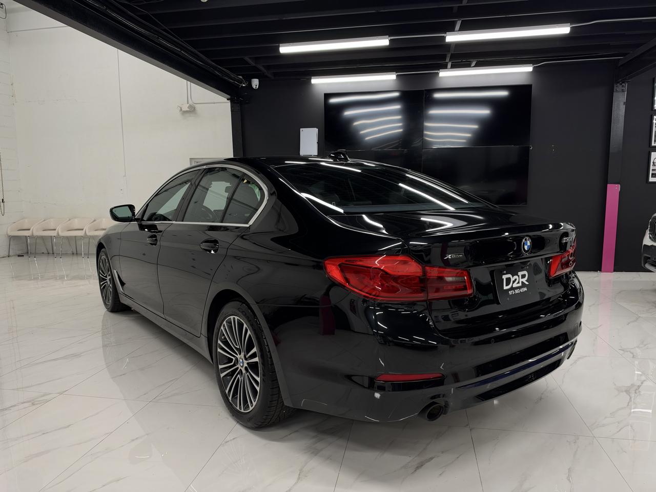 BMW 5-Series 530i xDrive 2019