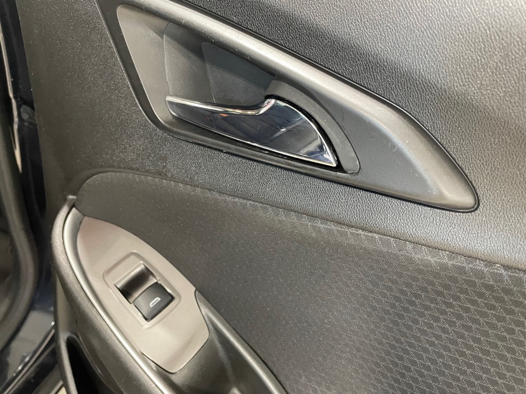 2023 Chevrolet Malibu 1LT photo 21