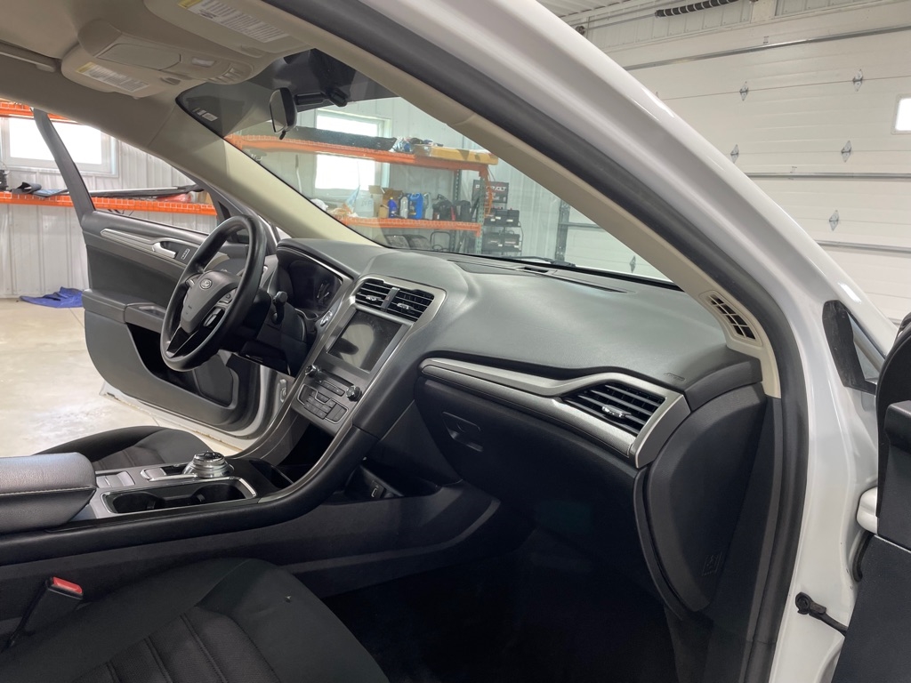 Ford Fusion  2018 Ford Fusion  2018