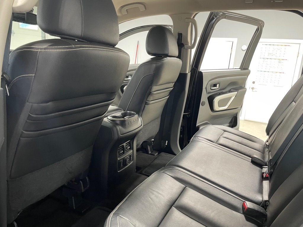 Nissan Titan XD  2016