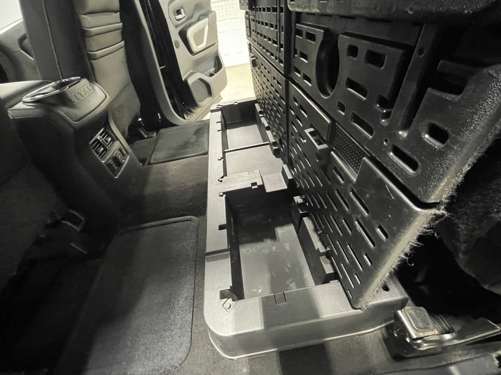 Nissan Titan XD  2016