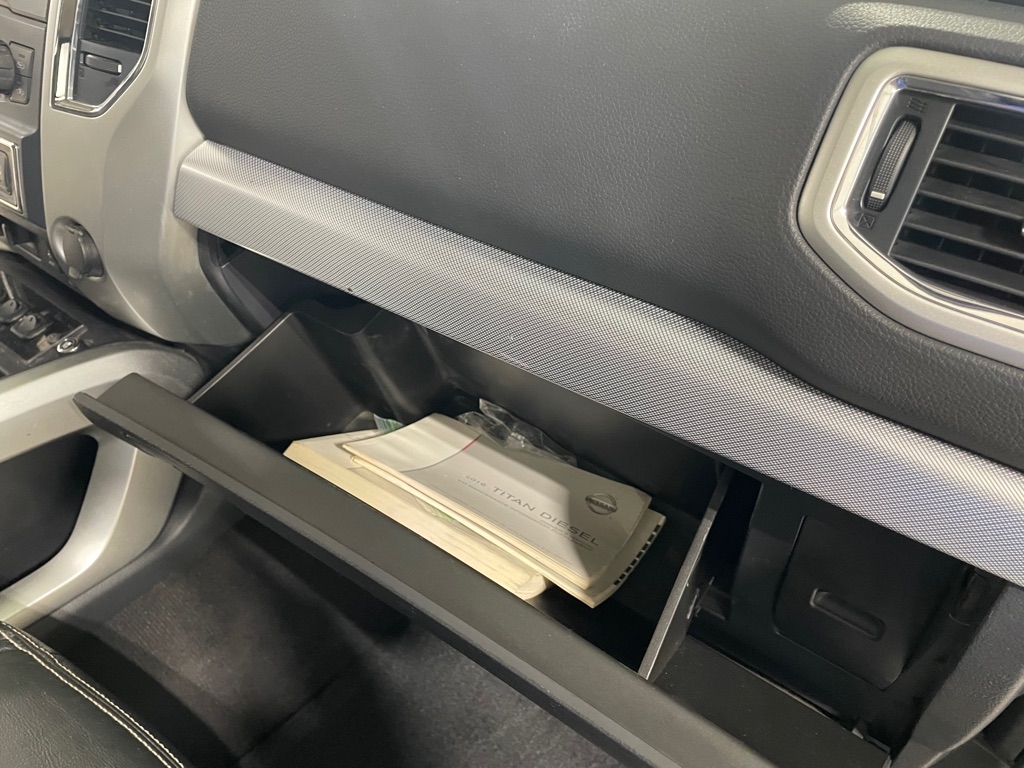 Nissan Titan XD  2016