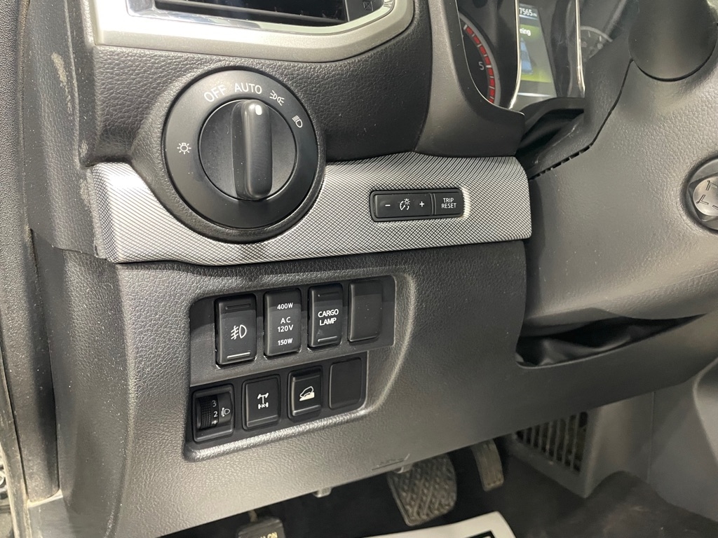 Nissan Titan XD  2016