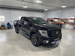 2016 Nissan Titan XD 