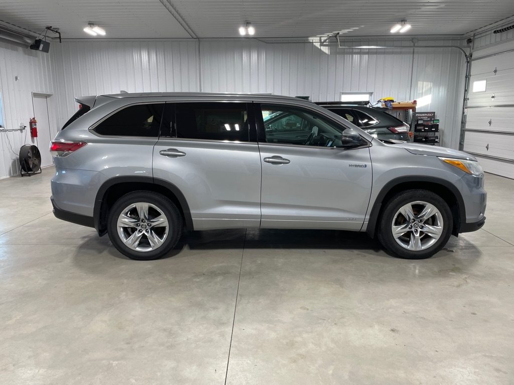 Toyota Highlander Hybrid  2016