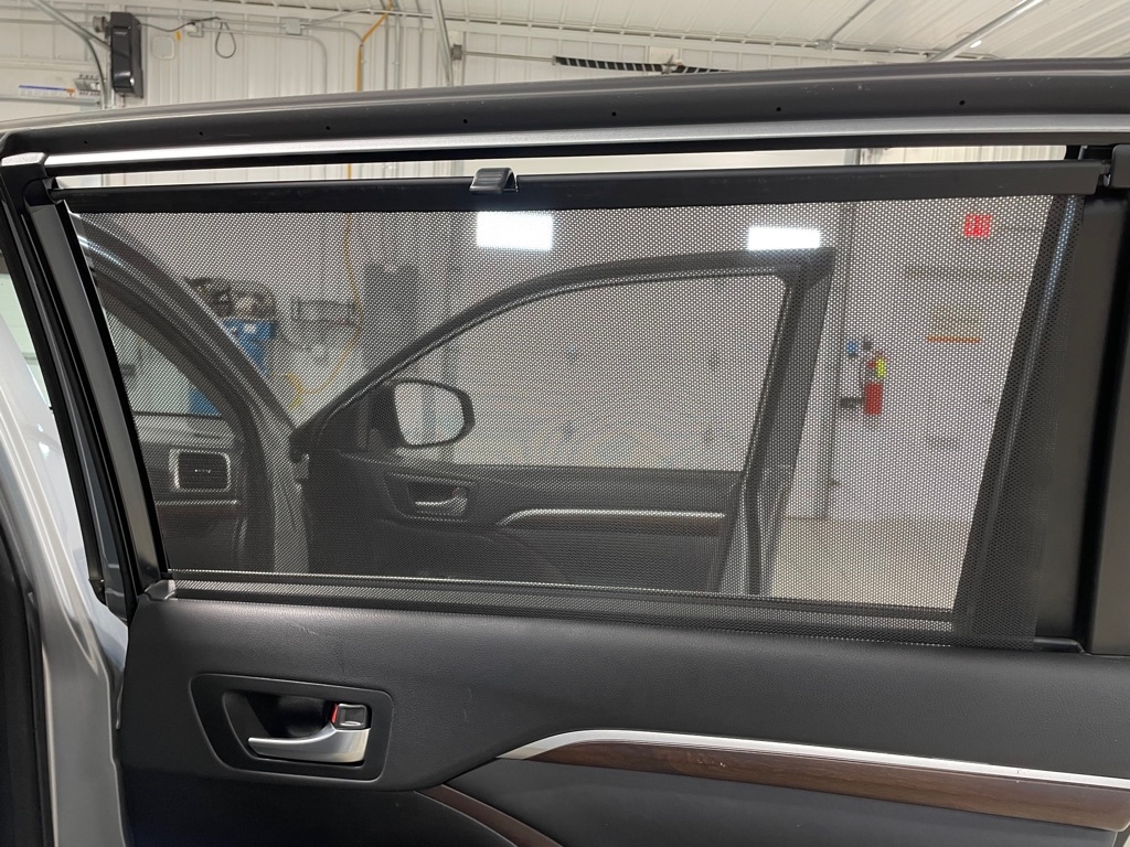 Toyota Highlander Hybrid  2016