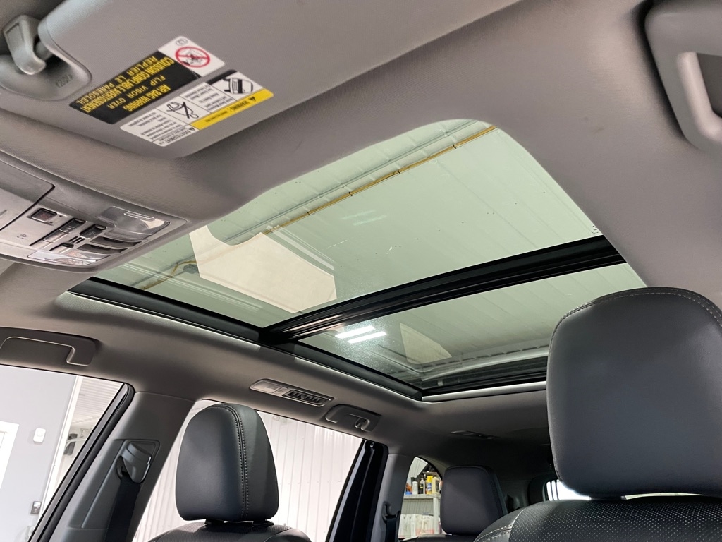 Toyota Highlander Hybrid  2016