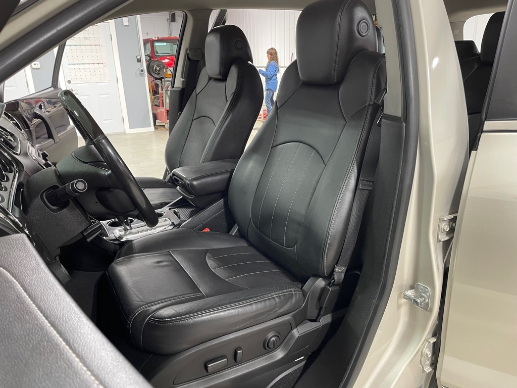 Buick Enclave Leather 2017