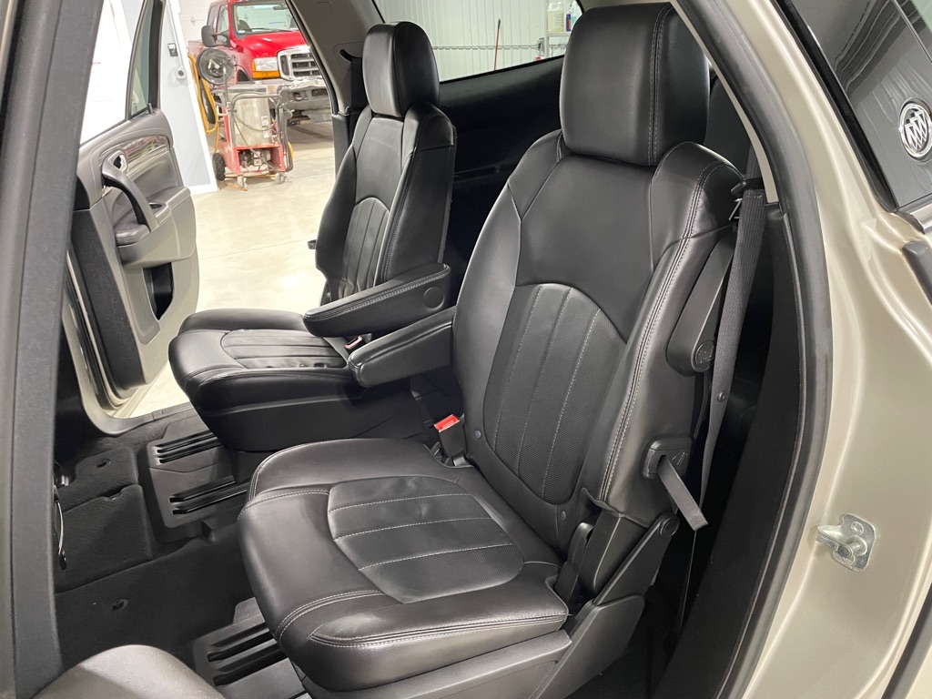 Buick Enclave Leather 2017