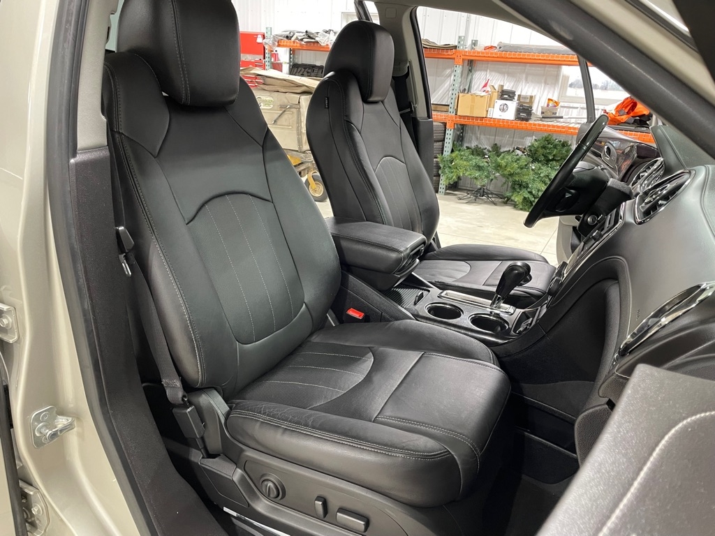 Buick Enclave Leather 2017