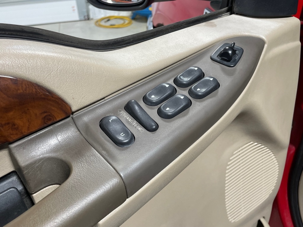 Ford F-250 SD Lariat 2000