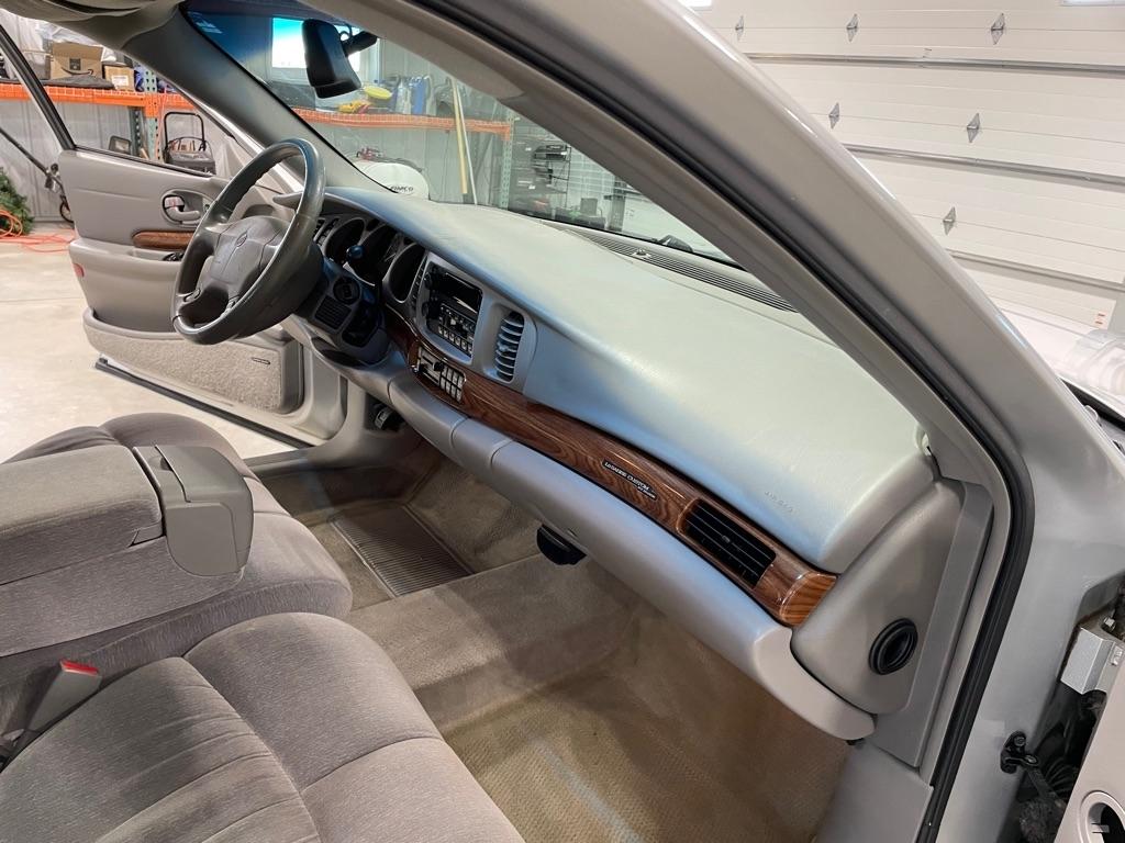 Buick LeSabre  2000