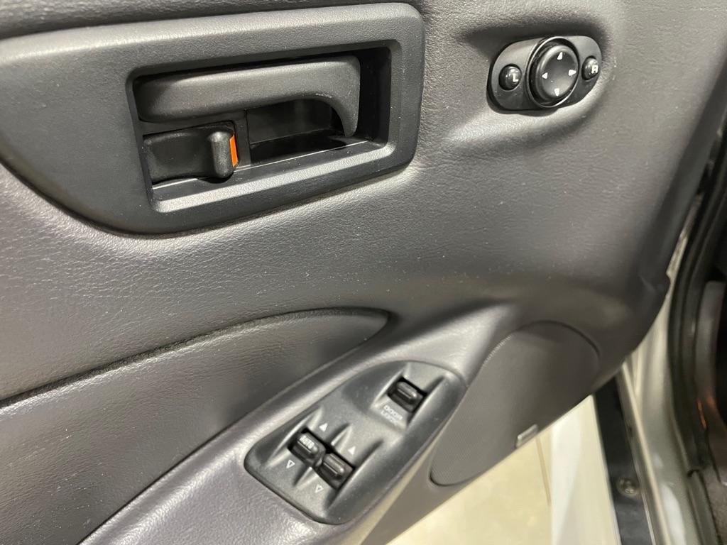 Plymouth Prowler Base 2000