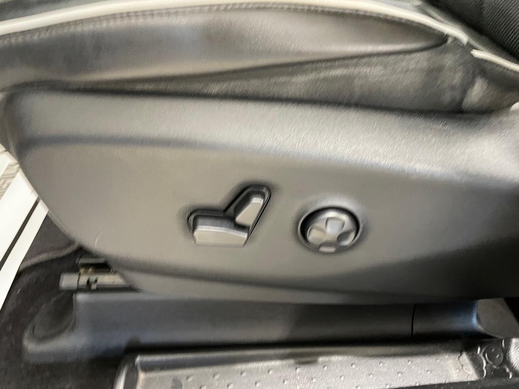 Chrysler Pacifica  2019