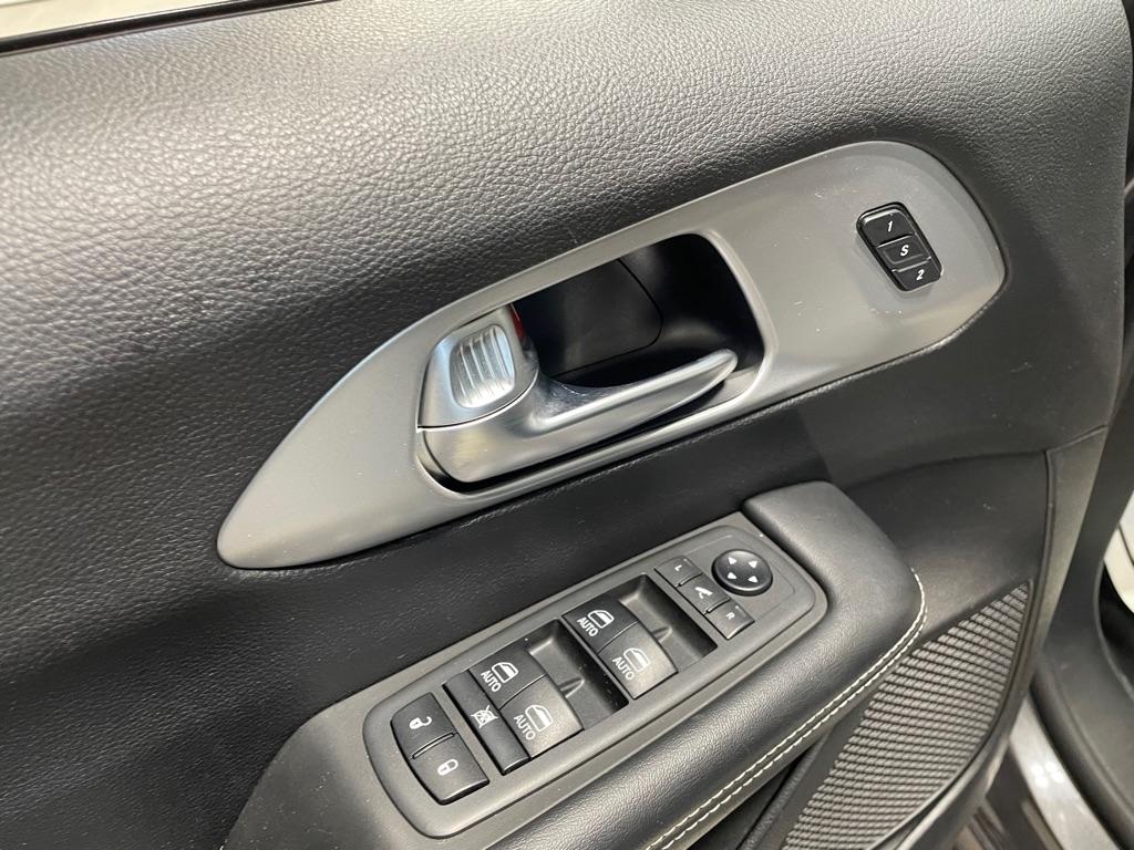 Chrysler Pacifica  2019