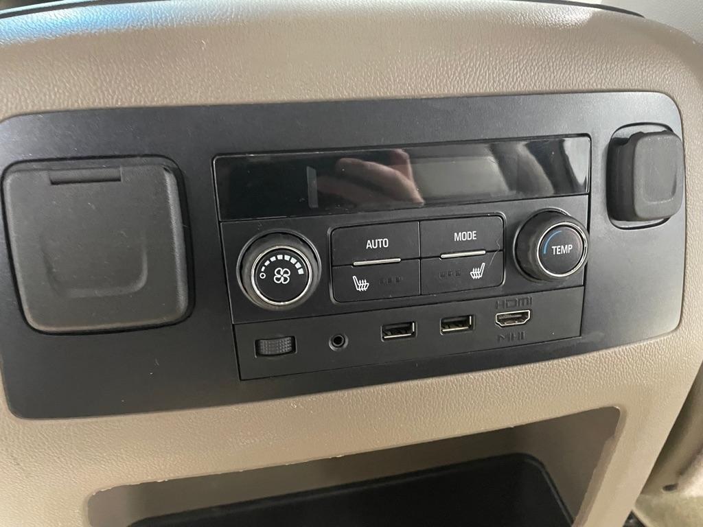 Chevrolet Suburban Premier 2018