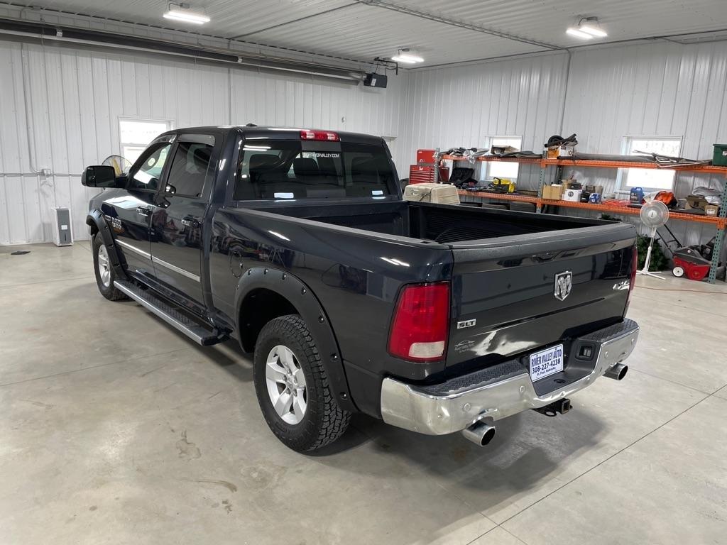 RAM 1500 SLT 2015