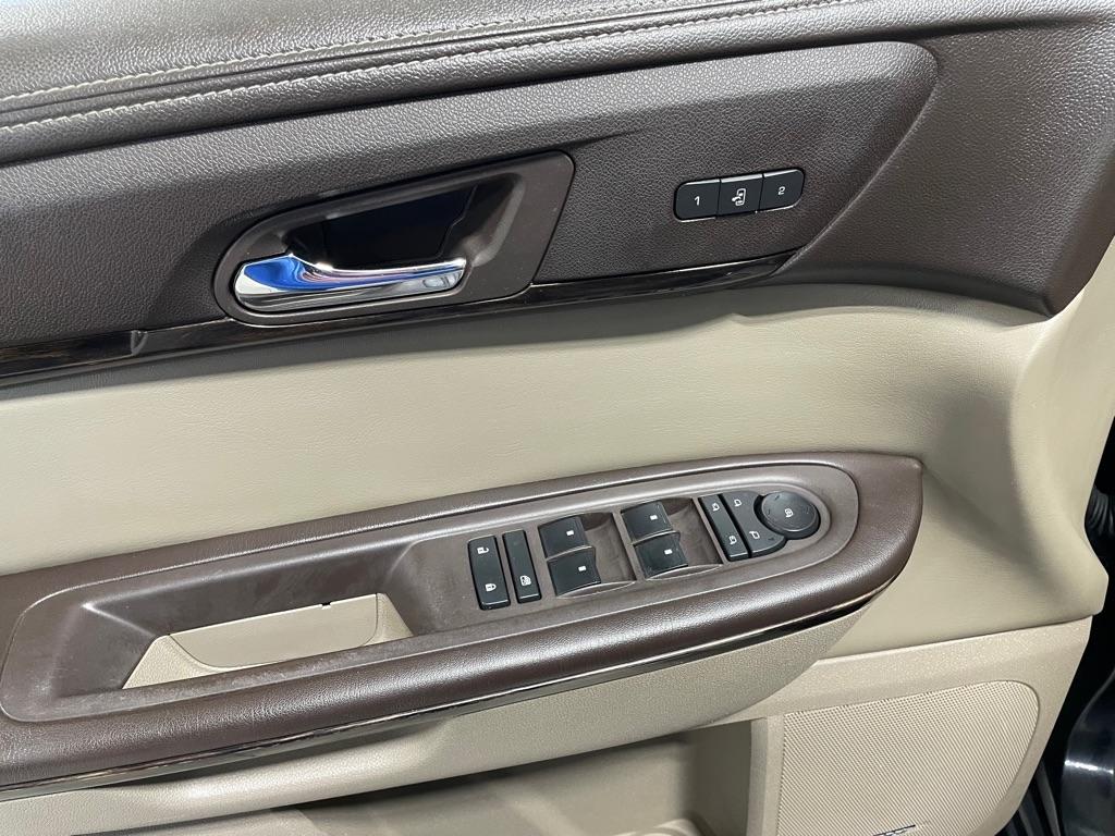 GMC Acadia Denali 2015