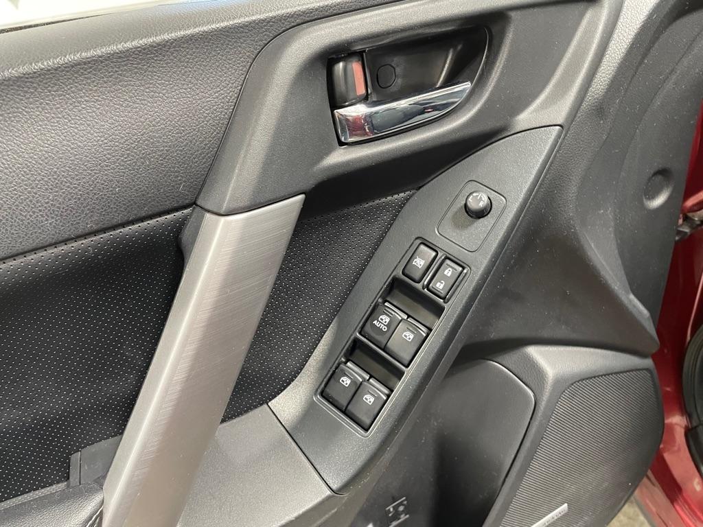 Subaru Forester 2.0XT Touring 2015