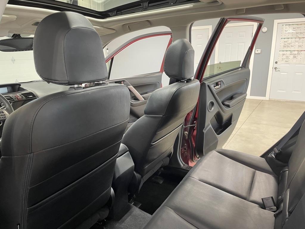 Subaru Forester 2.0XT Touring 2015