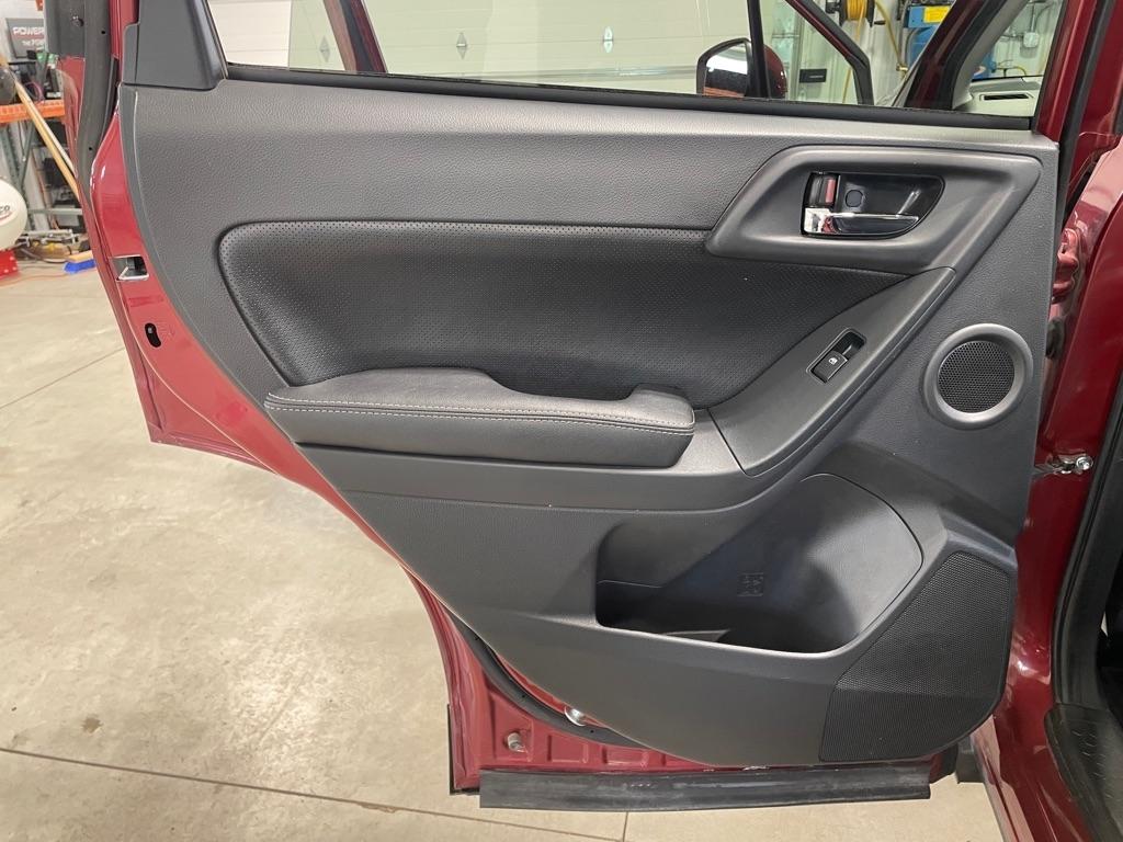 Subaru Forester 2.0XT Touring 2015