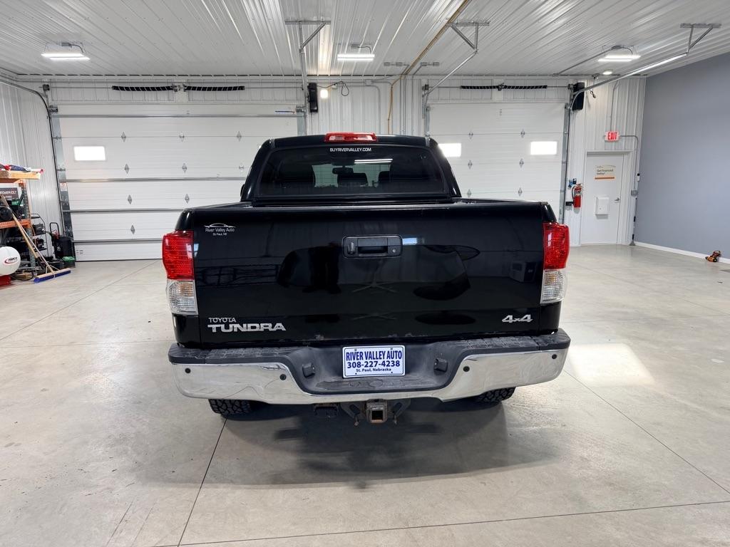 Toyota Tundra Platinum CrewMax 4WD 2012