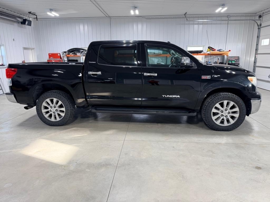 Toyota Tundra  2012