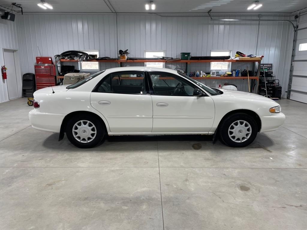Buick Century  2003