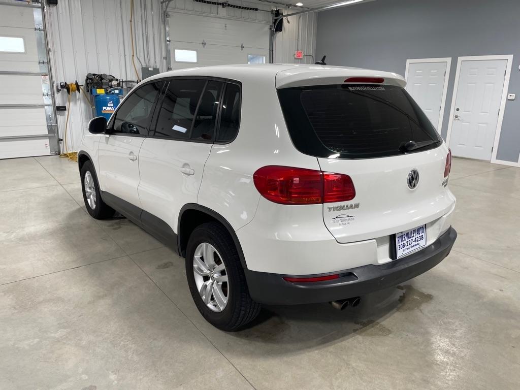 Volkswagen Tiguan  2012