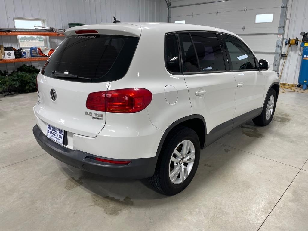 Volkswagen Tiguan  2012