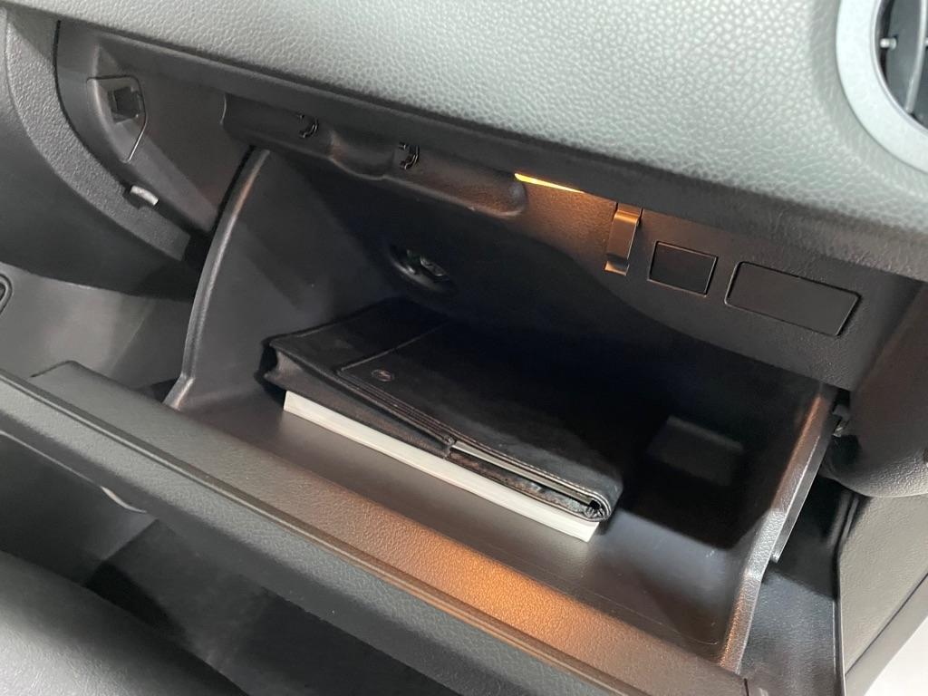 Volkswagen Tiguan  2012