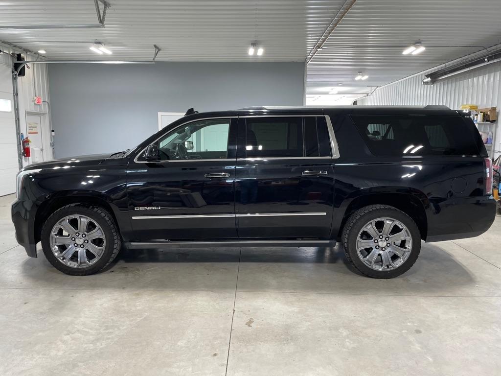 GMC Yukon Denali  2015