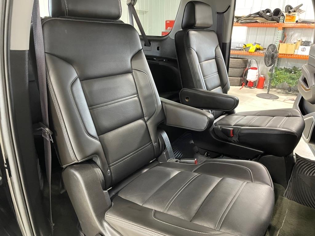 GMC Yukon Denali  2015