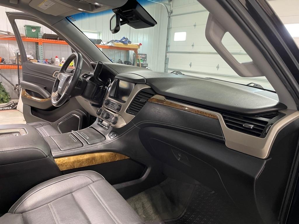 GMC Yukon Denali  2015