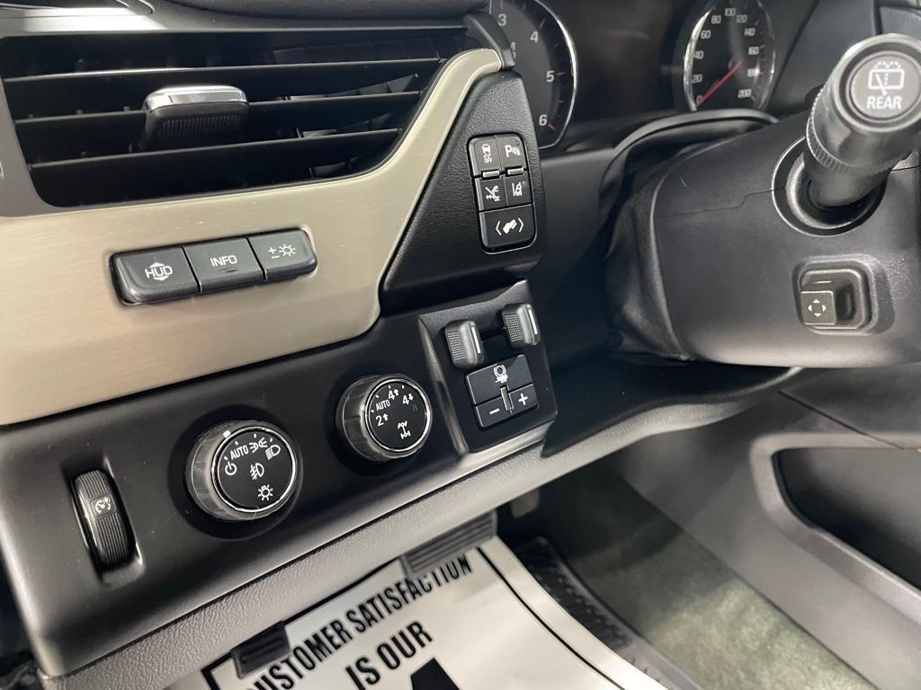 GMC Yukon Denali  2015