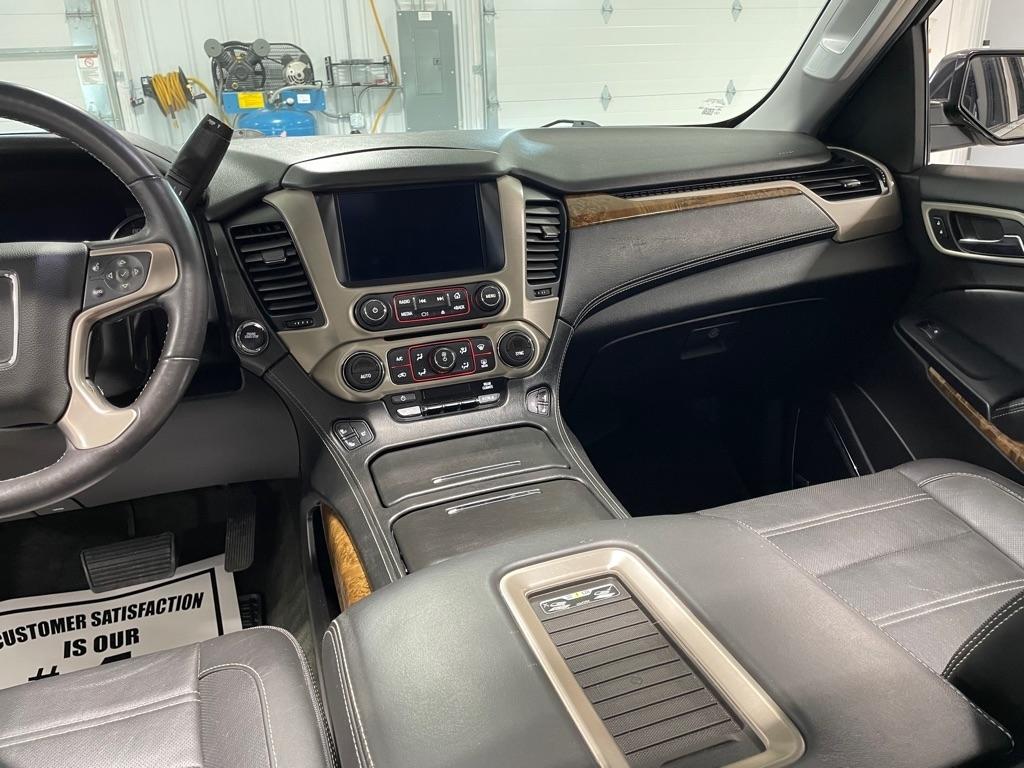 GMC Yukon Denali  2015