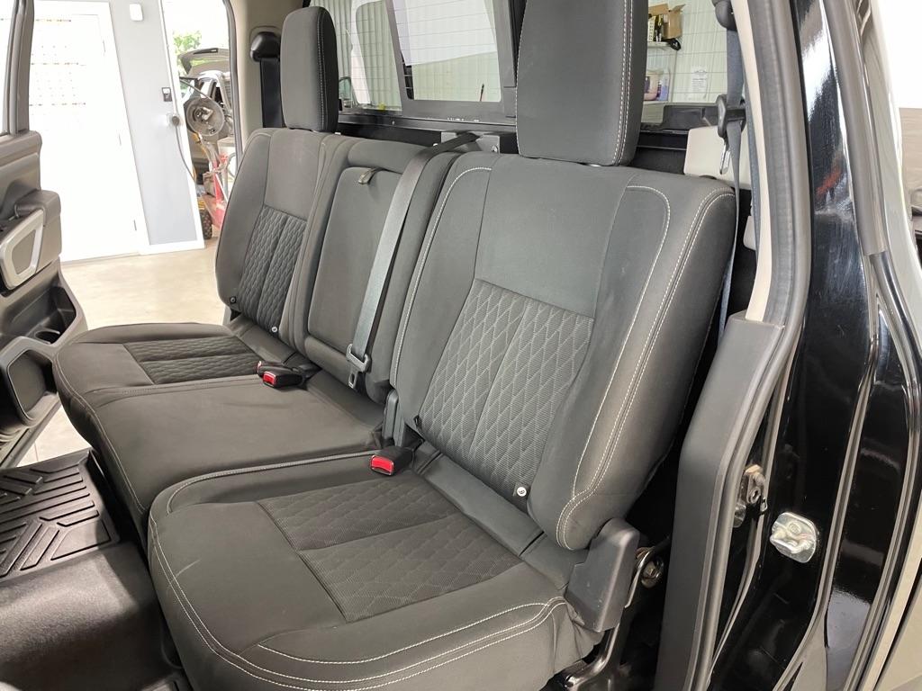 Nissan Titan  2017