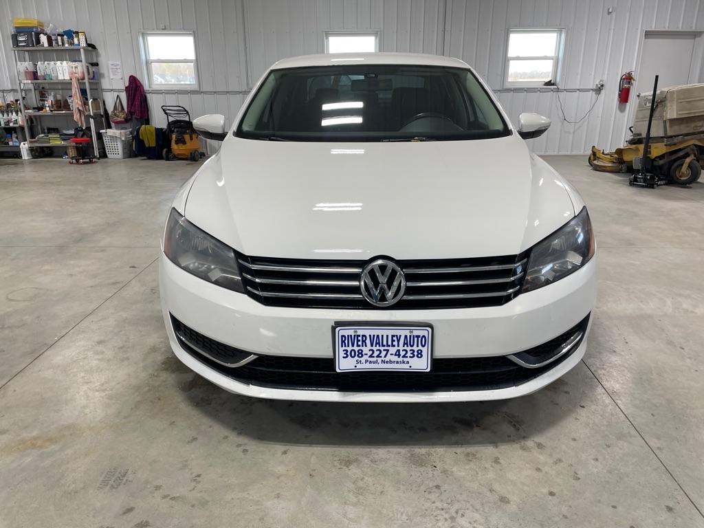 Volkswagen Passat  2012