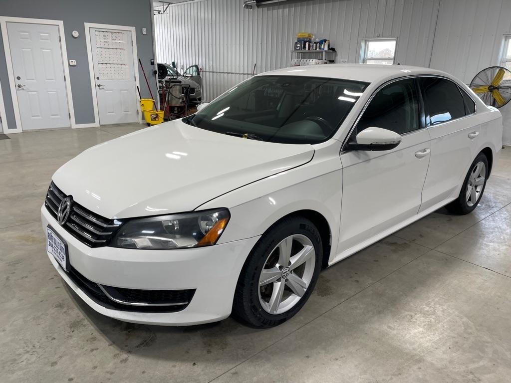 Volkswagen Passat  2012