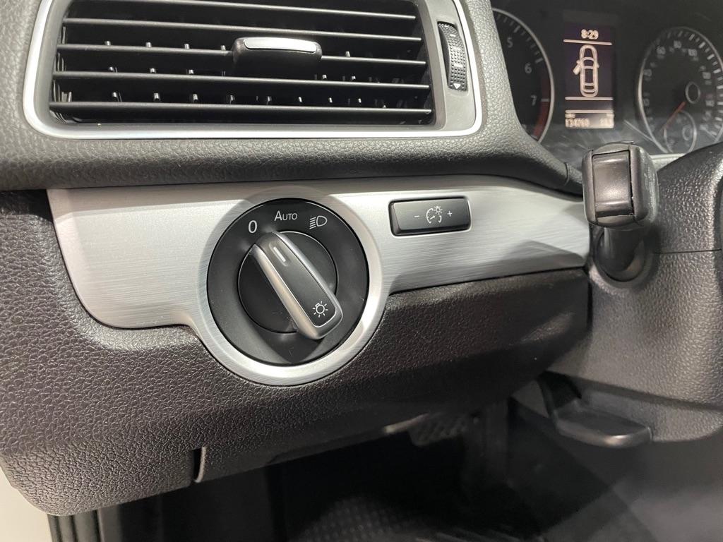 Volkswagen Passat  2012