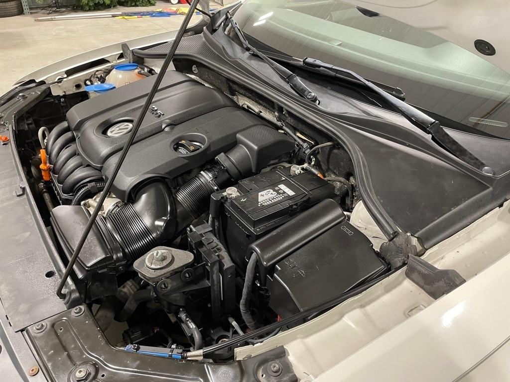 Volkswagen Passat  2012