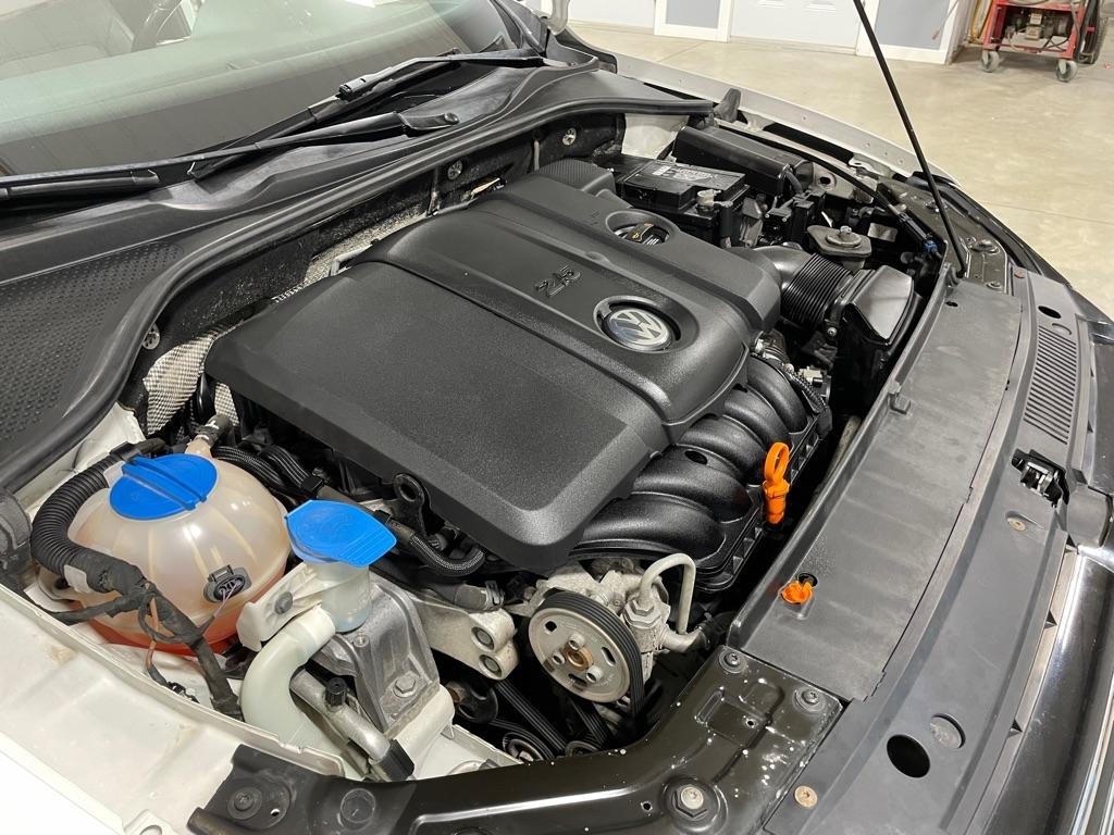 Volkswagen Passat  2012